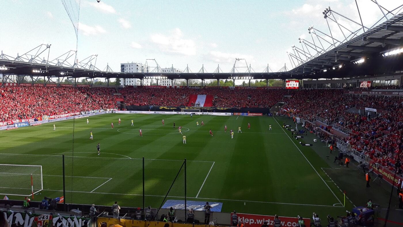 Nowy stadion Widzewa podczas meczu ekstraklasy, 2025